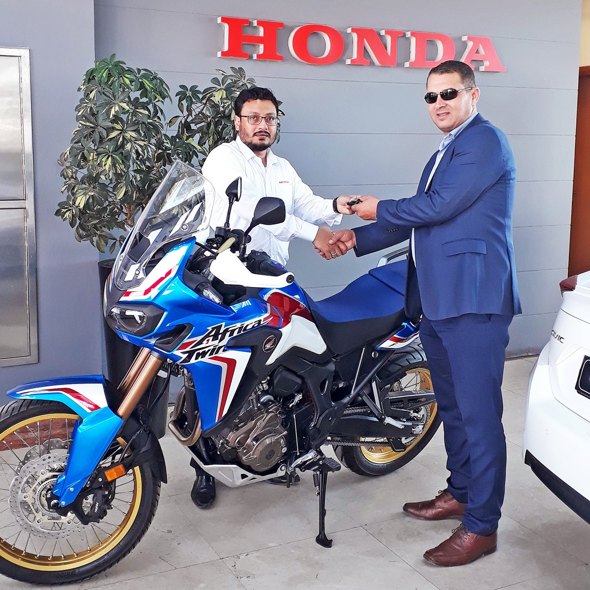 HondaQatar's tweet photo. Congratulations to Mr. Lamine Neji.
Proud owner of Honda CRF1000 Manual 2019 Africa Twin.
#HondaQatar #Africatwin #ProudOwner https://t.co/n2gR2qcLtW