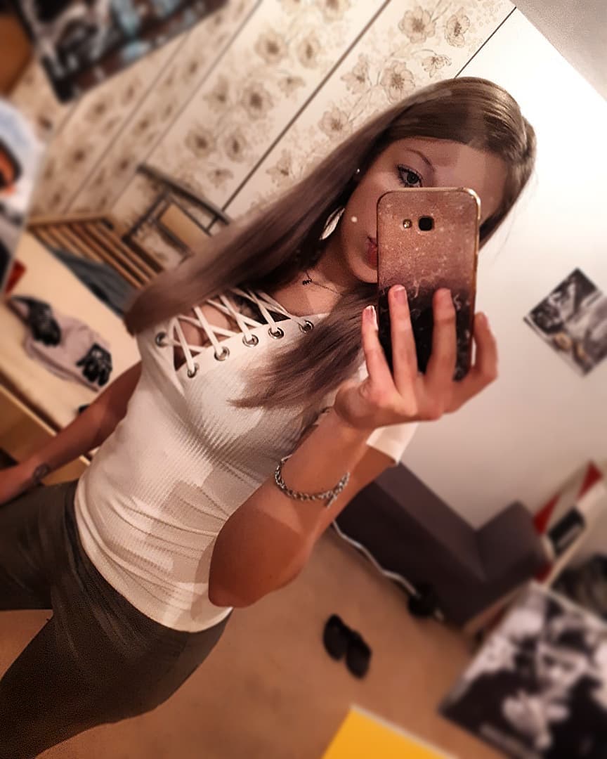 Mein Herz sagt: Tschјss,weil es jetzt dir gehrt.. 😜