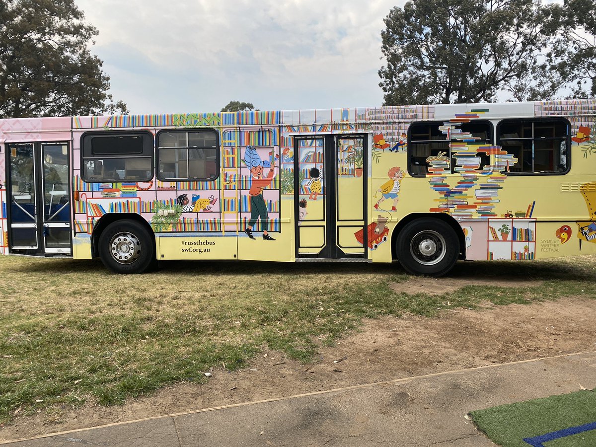 PSGlenwood's tweet photo. What a wonderful experience we had today! Russ the Story Bus and author Mick Elliot. Our students were proud to present them with a thank you gift of beautiful student art work. @SydWritersFest #russthebus https://t.co/RC1uLymr49