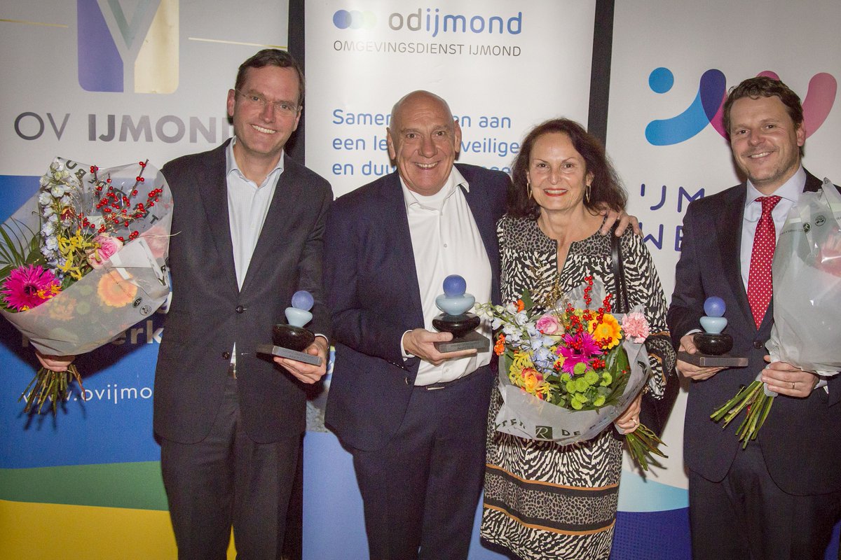 Vorige week was Tata Steel evenals KVSA genomineerd voor een IJmond Onderneemt Award. Middelkoop Transporten en Verhuizingen won de award. Donald Voskuil, aanwezig namens Tata Steel: “Het is mooi om in de regio en lokaal bij deze drie trotse bedrijven te horen.” #IJmondonderneemt