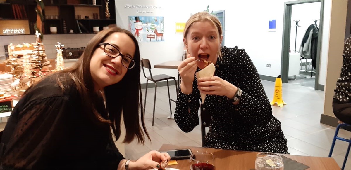 mcr_conf's tweet photo. #eddietheelf was festive networking last week, making the most of #Radevent & showing his friends at @mcr_conf how to balance work/life over the Christmas Season! Thanks Claudia Franklin & Neil Sankey for a fantastic event at Park Inn by Radisson Manchester.
#RHGSelfiechallenge https://t.co/cAXeigQIRG