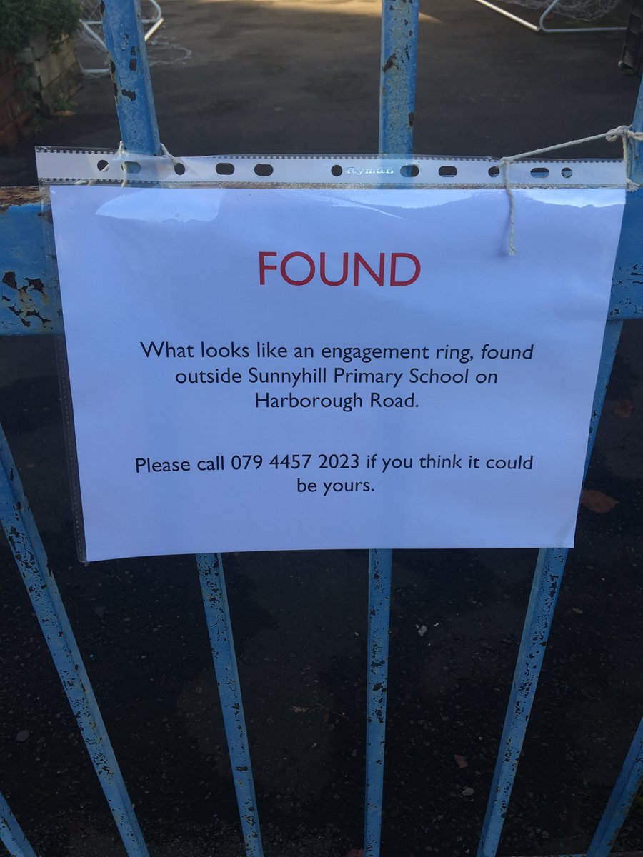 As seen outside @SunnyhillSW16 today @MPSStreathamW @heartstreatham let’s try reunite the ring with its owner #streatham