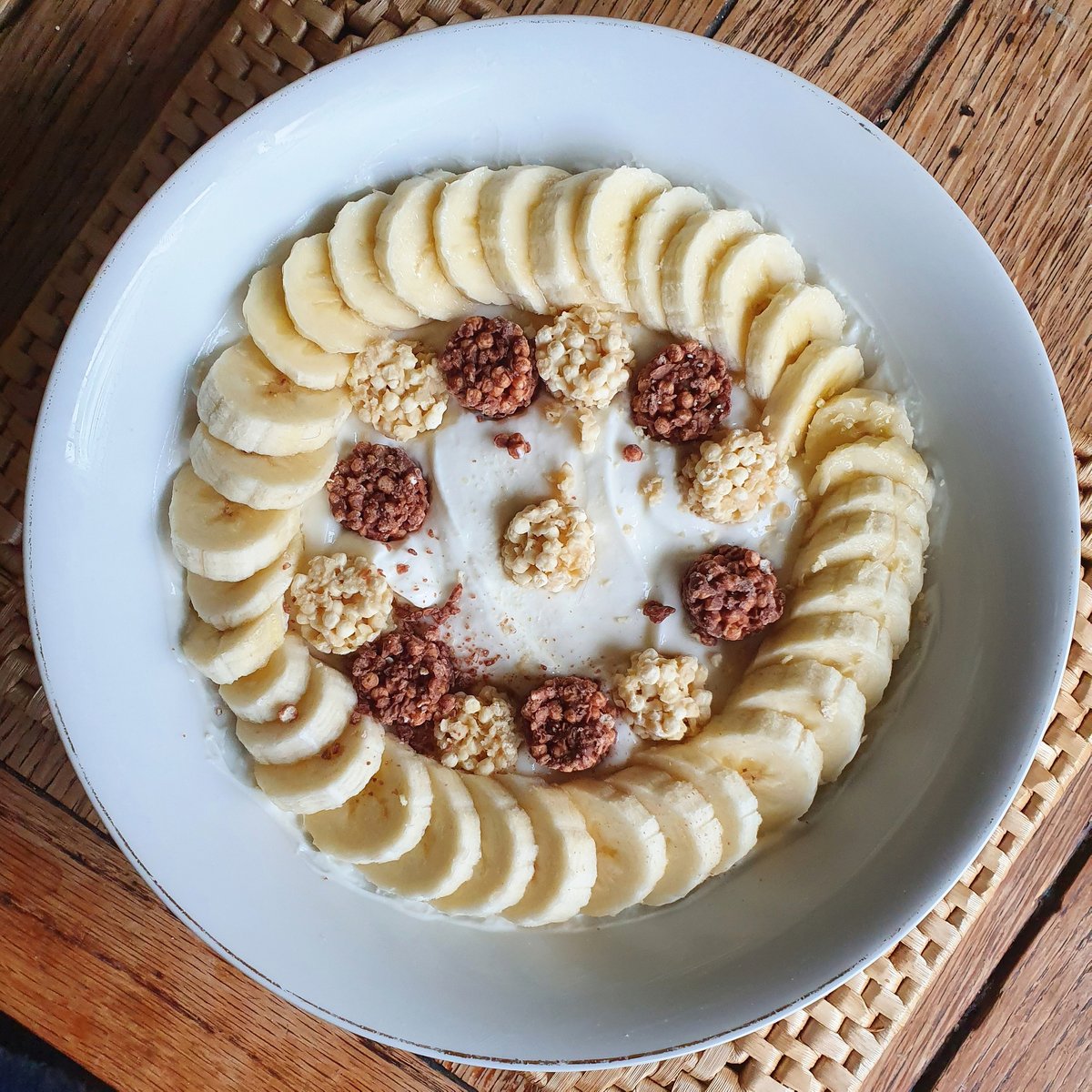 Nothing better than a crunchy bowl of protein in the morning. Thanks for sharing @iifym_becky 😋🥣
-⁠
#PDmember #ProteinDynamix #supps #gains #protein #banana #mondaymotivation #mondaybreakfast #breakfastgoals #proteinbowl #bananasmoothie #smoothiebowl #proteinicecream #gains