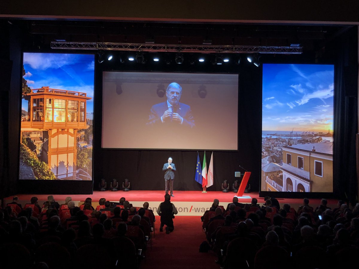 .@buccipergenova, Sindaco di @ComunediGenova: #Innovation è una forma mentis, ed è un piacere festeggiare oggi questa manifestazione in questa città, dove #Leonardo rappresenta un concentrato di innovazione e tecnologia #InnovationAward #Leonardo4Innovation