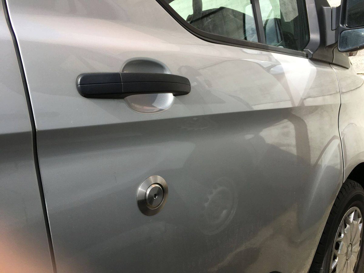 FleetshieldUK's tweet image. Criminals are targeting normal door locks on vans. #Replocks which are anti-pick, your #vehicle becomes much safer and #secure. 01787 223739