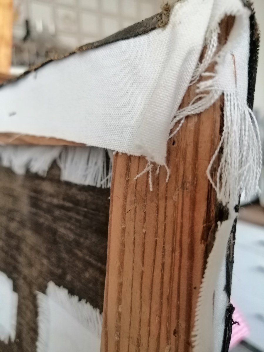 ManuLuqueP's tweet photo. Lo que no se debe hacer JAMÁS en la restauración de una obra de arte.
El procedimiento es bueno pero no la ejecución ni los materiales.
Por favor, buscad siempre profesionales que puedan conservar vuestro patrimonio.
#restauracion #conservacion #conservo #restauro #arteantiguo https://t.co/6VPzJNmDht