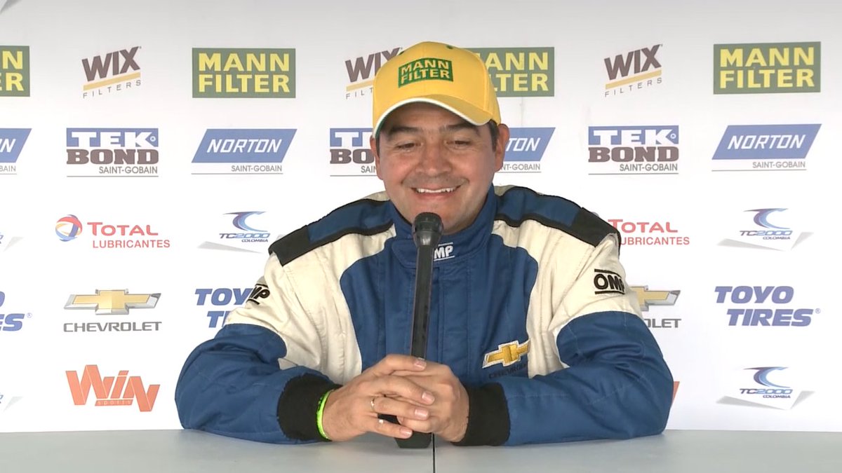 tc2000colombia's tweet photo. Video: El flamante subcampeón de TC CLase A, Ricardo Osorio, vibró con su remate de temporada, plantándose firme ante la dupla caleña y ratificando el nivel con el que se ha ganado el respeto de toda la parrilla de la categoría. #TC2000co https://t.co/zdIjnDapYI https://t.co/dsJBcDPzFn