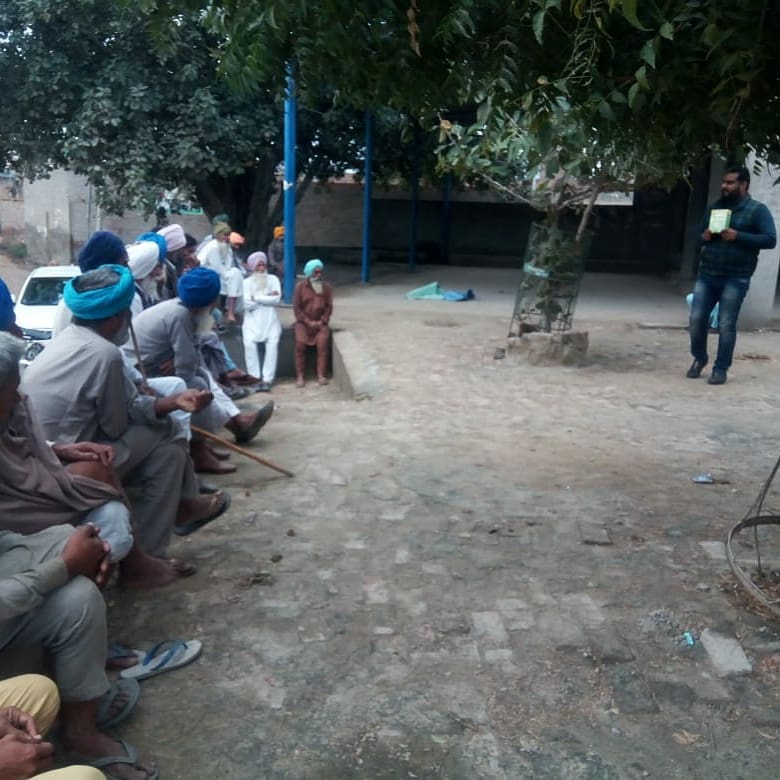 IPLBiologicals's tweet photo. Glimpses from the #farmermeet #IPL held on 28 nov at village #samaon #Mansa dist. #Punjab. We explained the use of our focus products #BioNPK(P) #phoster #sanjeevni to around 45 farmers for #wheat #crops #organic #farming #biologicals #agriculture #farmer #agribusiness https://t.co/wGPNZiGpyp