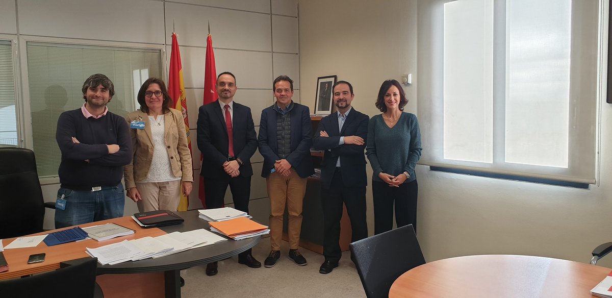 FEUSO Madrid se reúne con @MCLA73 y @Ileanaguaita de @ComunidadMadrid . @MCLA73 :'Nuestra prioridad, la #JubilacionParcial ' @f_ense_uso @USOMadrid @USOConfe #USOSinDuda