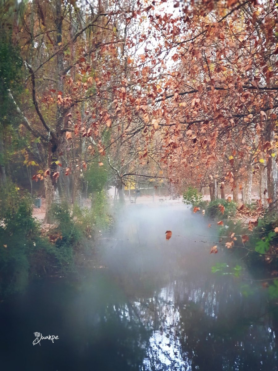 #caravacadelacruz #lasfuentesdelmarqués #otoño