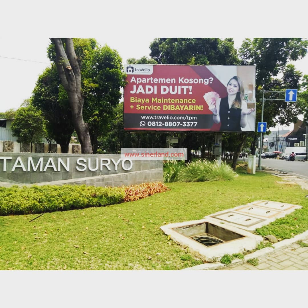 infosinerland's tweet photo. Yuk buruan hubungi 081211610551 untuk info lebih lanjut! Karena rumah ini di jual cepat gausah kebanyakan mikir nanti keburu di ambil orang lain 😎.
#jakarta #dkijakarta #properti #rumah #tanah #apartemen #hotel #dijualcepat #gudang #komersial #huniannyaman #jaksel #jakbar #jakut https://t.co/yoxrInEm6y