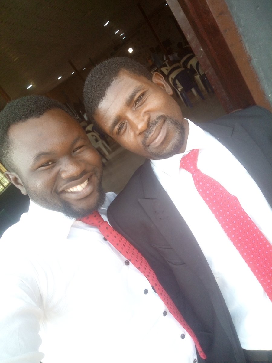 Call_Me_Desmond's tweet photo. It was a nice day out with my colleague, what a glorious day the Lord has made Great shirts from @Temitop36521023 Suits from @Christi57499061, thanks for making us look this nice #mtnbundlesdontexpire #BallonDor2019 #DavidoinJos #JosChilling https://t.co/G2rL2OVSgn