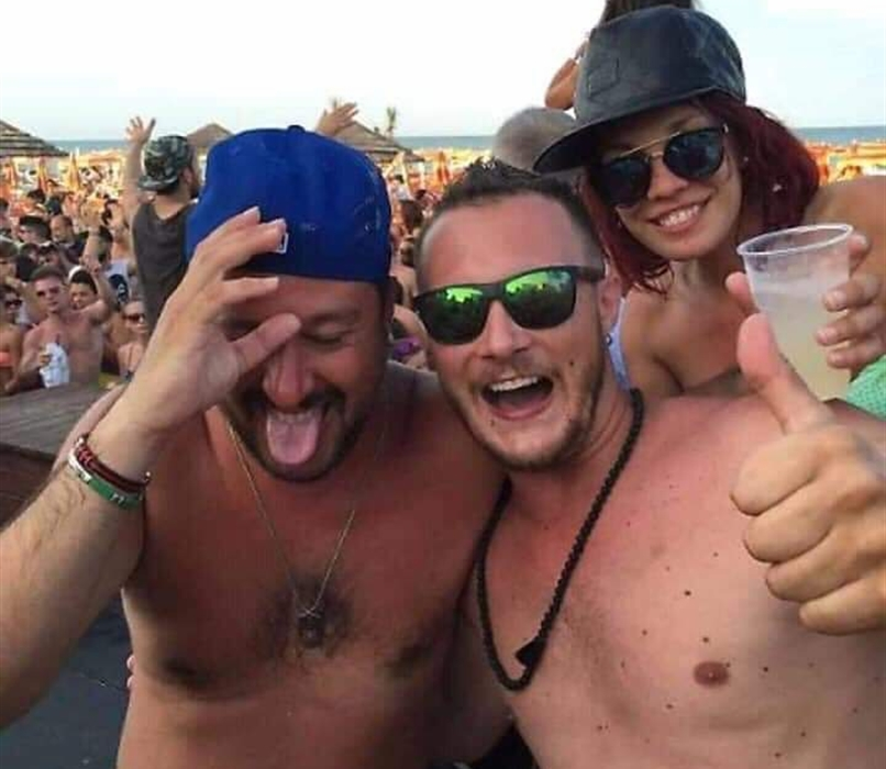 Spartaco67_'s tweet photo. Vi siete già dimenticati di quando Salvini combatteva contro il MES?
Smemorati! https://t.co/B7Gbk7paUv