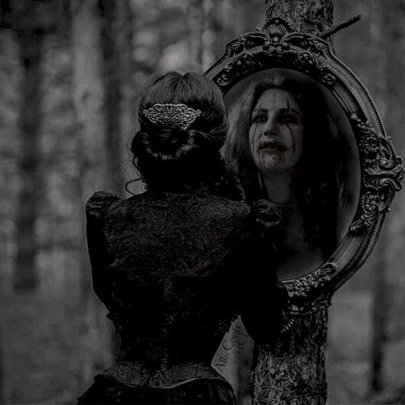 AllieConfy's tweet photo. #VanHelsing - I wanna see an episode with a looong flashback that tells us something about the origins of #Bathory -- and yes, of #MamaSisterhood (as I call Michaela 🤣), too❤️ #Ilovethesetwo 🥰 #VH #Helsingers #TeamBathory #TeamMichaela #TeamVamps
-
HD: https://t.co/Xp3Bk4t8y9 https://t.co/2WW22bpqIU