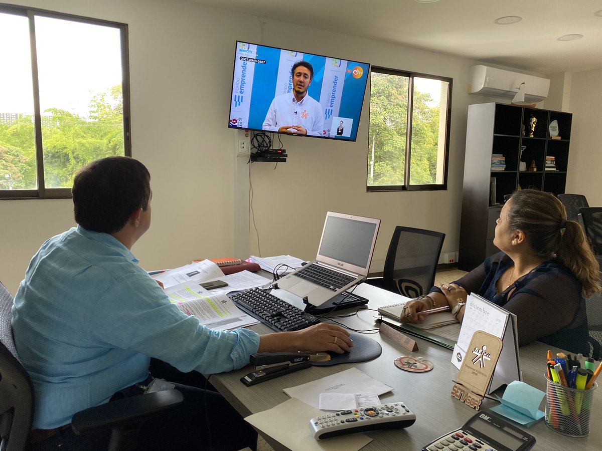 ccaralvar's tweet photo. Sintonizados desde el @SENAQuindio con #SENARindeCuentas, resultados que muestran una pertinente gestión de nuestra dirección general en cabeza de @EstradaCarlosM #SomosSENA https://t.co/i1jC71gS8s