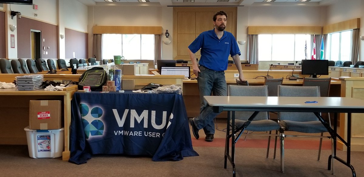 Thanks to Jeff O and Chris M from #VMware for coming to our meeting last Friday. Jeff gave a great talk on #projectpacific