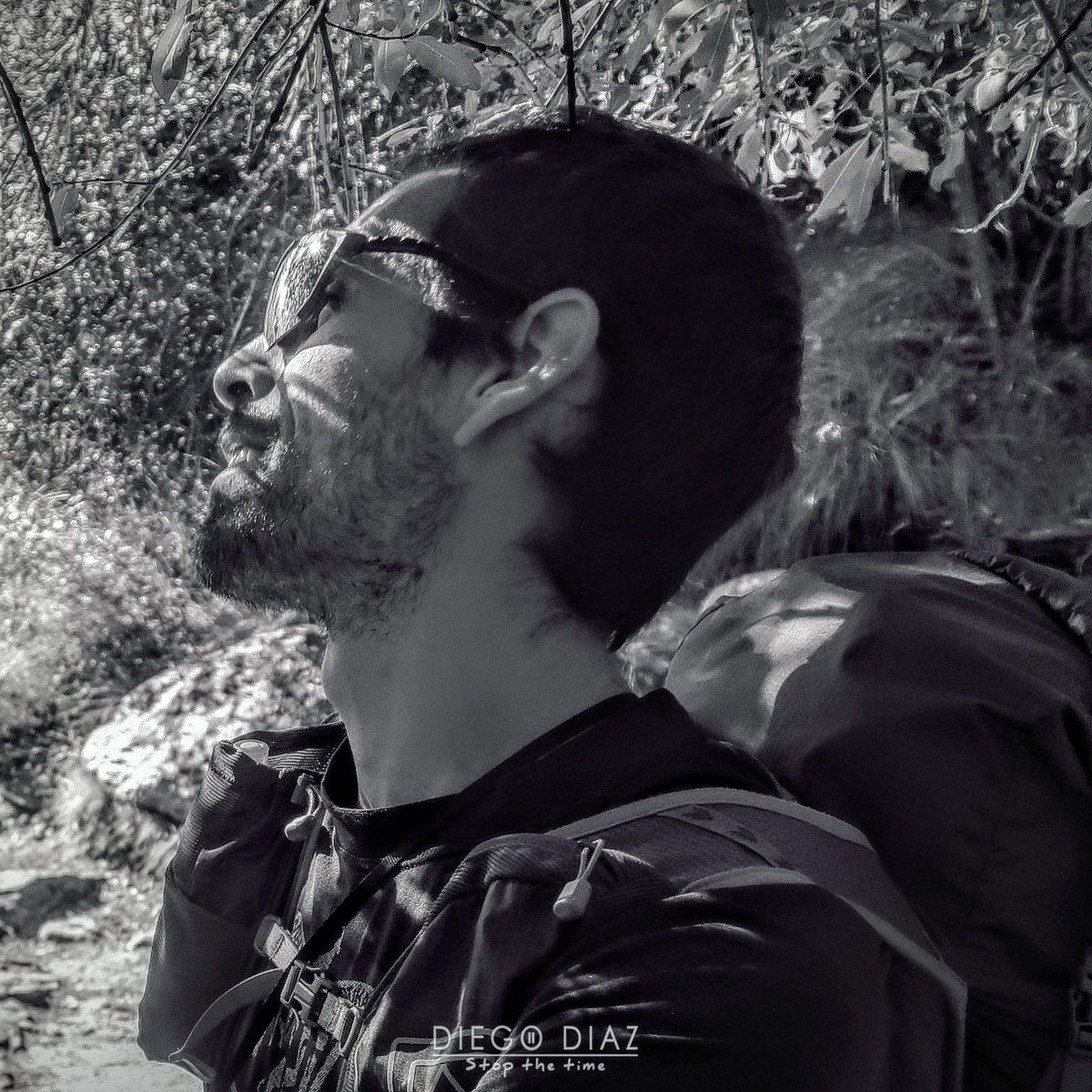 ddelamoesteban's tweet image. Un sol y sombra, y muchas greñas.
@LaSportivaSpain @UDSpain #lasportiva #ultimatedirection #fastpack #blackandwhite