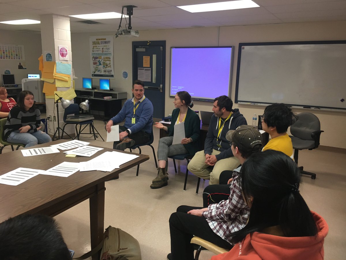 mvlamey's tweet photo. Great way to start a Monday with a visit from members of the @StartupZonePEI who shared their knowledge of Social Media Management and Entrepreneurship. Thank you from @GogbobcatsGo #CMP521 and #ITC401 #edupei #educationpei https://t.co/ItYXVUFY57