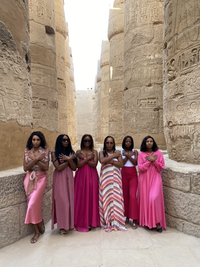 BonoloMogotsi's tweet photo. Can your squad EVER??? 😍🇪🇬 https://t.co/kmz4W4rKUX