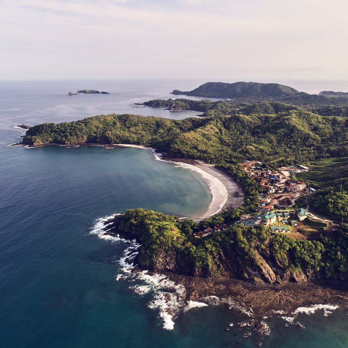 IUSBoverseas's tweet photo. TODAY IS THE DAY! Get your applications in for Costa Rica and Berlin! Make sure to check out the scholarship application. Don't forget that financial aid can also be used towards the trip!
Click the link for the application
https://t.co/szlPWt3Fij https://t.co/Wuenkft8tx