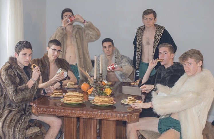 Our boys AND girls are ready for NXN this weekend!!! #breakfastofchampions #caughtinthecountry #werunthistown