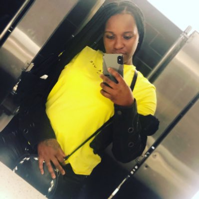 shes_backk's tweet photo. #NewProfilePic https://t.co/01v5tOai8V