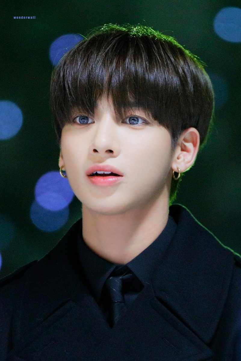 wonderwall0205's tweet photo. 191130 #TOMORROW_X_TOGETHER #TXT #투모로우바이투게더  #태현 @TXT_member #우주최강태현 태현이 눈 진짜 예뻐✨ https://t.co/nS3EFMvtsJ