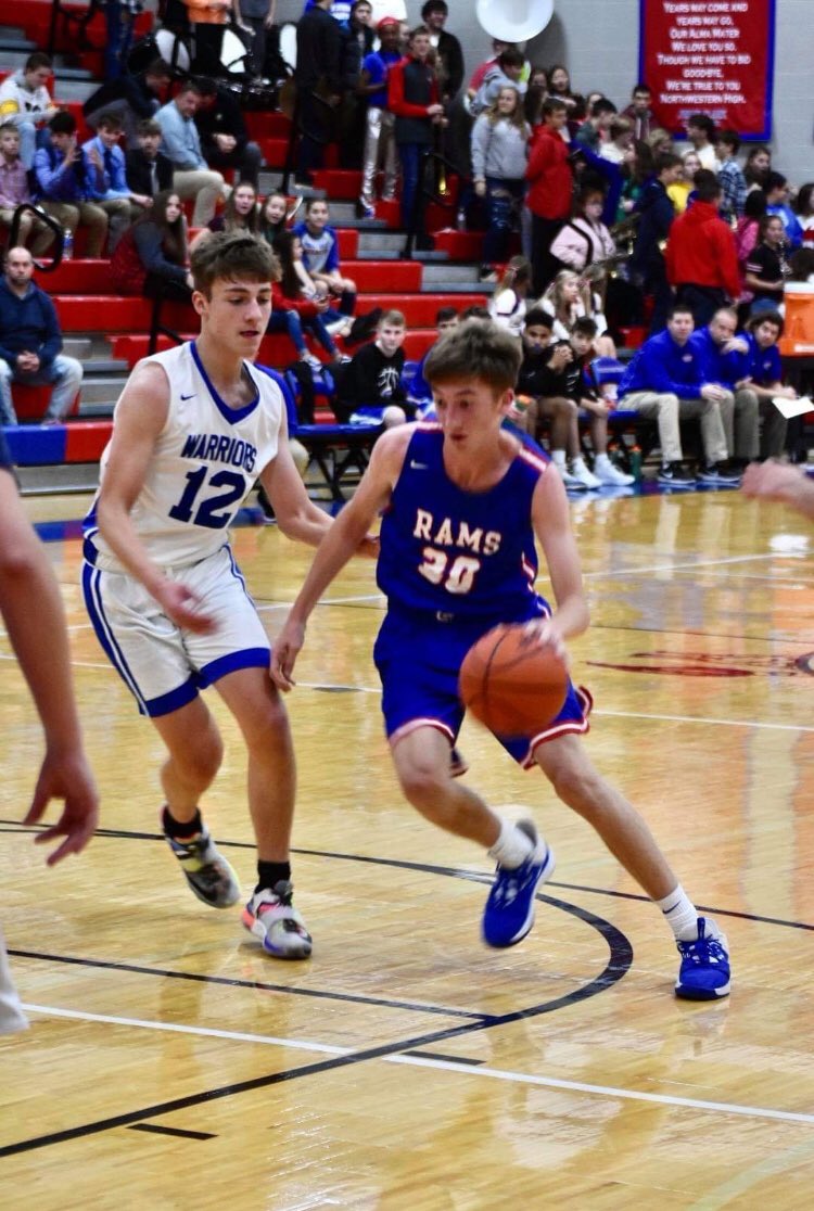 x1sfga's tweet image. #rams2023 up up and away!