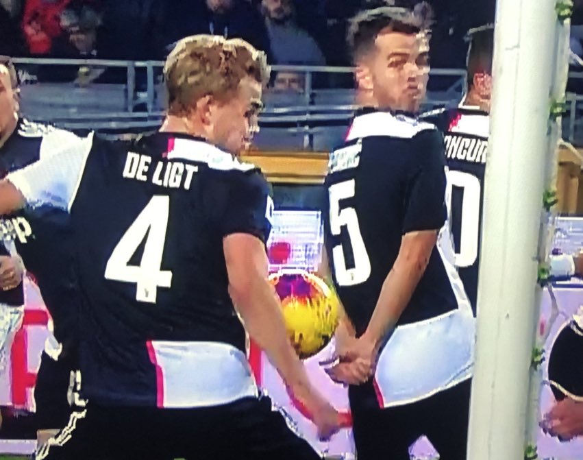 donatocerullo's tweet image. Protocollo De Ligt.