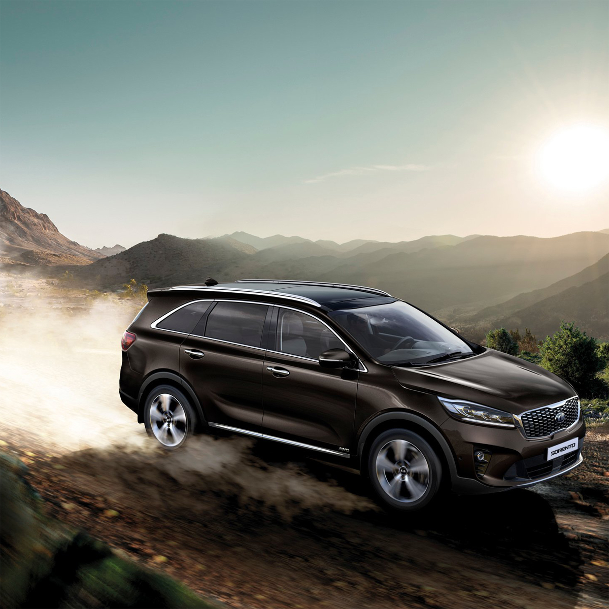 TrasurSAKia's tweet photo. Un #lunes siempre se vive mejor a bordo de un #KIASorento. Conduce el SUV perfecto, ¿te atreves? 😎 #KIA #KIACadiz https://t.co/5PvDGzHrFH