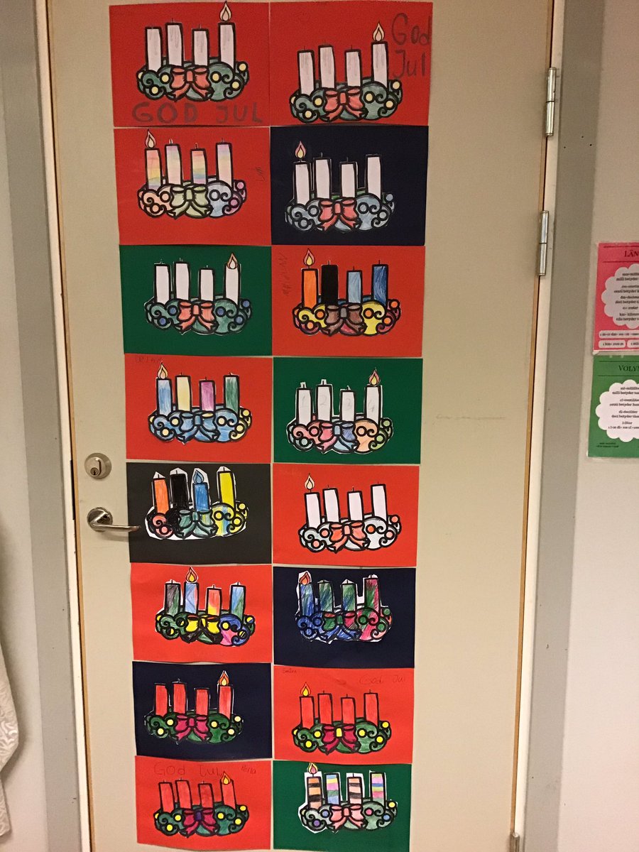 Ja, just det! Ni ser rätt det är de brev som nissarna lämnade under vår julgran. Vi är så stolta att vi klarade den först uppdraget. Vi återkommer när vi får andra uppdrag  ☺️✌️@stenkulaskolan