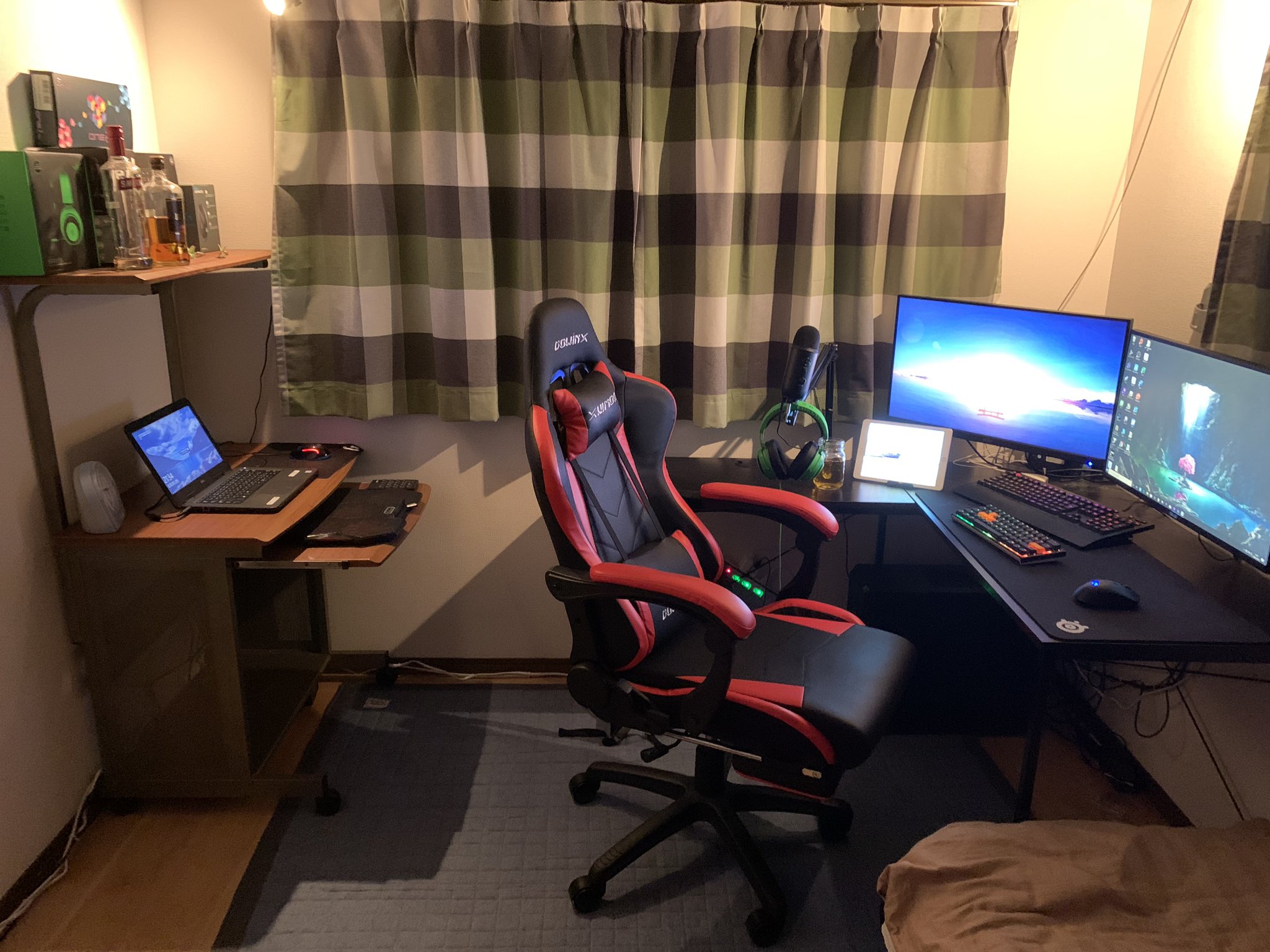 ぱいん Pcと周辺機器にお金かけ過ぎて家具が全然無いです笑 おすすめのお洒落な小物や家具あったら教えて欲しいです ゲーム 部屋 一人暮らし 家具 お洒落な小物 ゲーム T Co Ap1omtju Twitter ぱいん Pcと周辺機器にお金かけ過ぎて家具が全然無いです笑 おすすめのお洒落な小物や家具あったら教えて欲しいです ゲーム 部屋 一人暮らし 家具 お洒落な小物 ゲーム T Co Ap1omtju Twitter