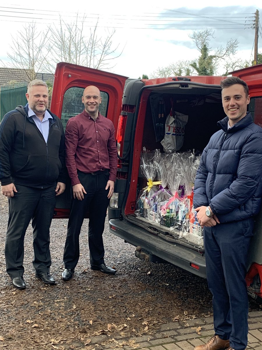 nwylie01's tweet photo. Today handing over the care baskets to Ulster Hospital at Dundonald β¦@DanskeBank_UKβ© #customerdirect https://t.co/nS316yH5kN