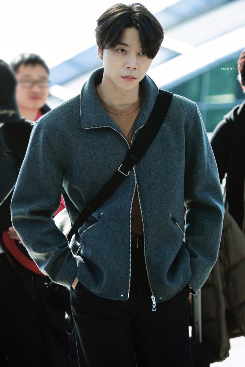 begetter209's tweet photo. 191108  #JOHNNY #쟈니 https://t.co/F9jgw9YbLO
