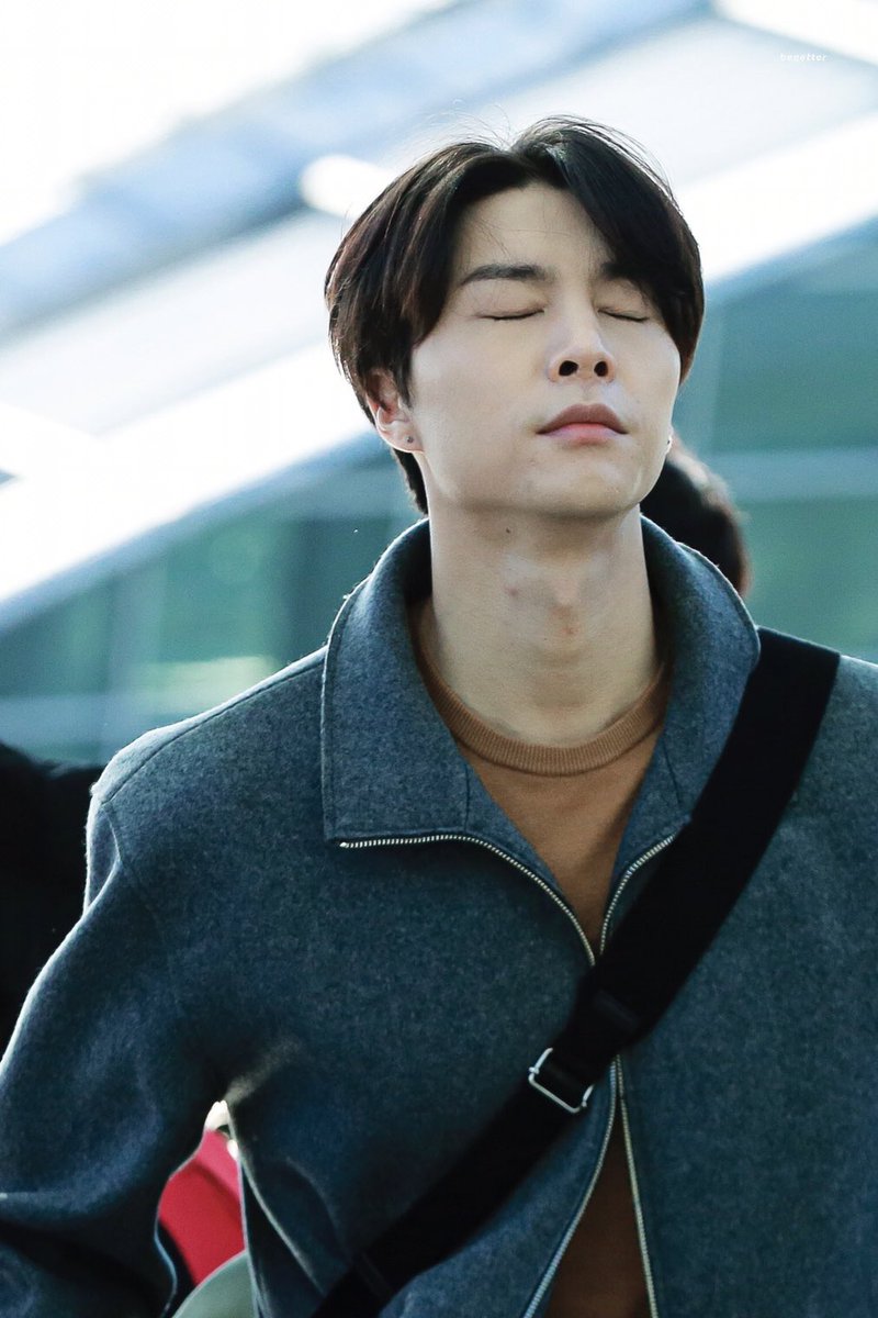 begetter209's tweet photo. 191108  #JOHNNY #쟈니 https://t.co/F9jgw9YbLO