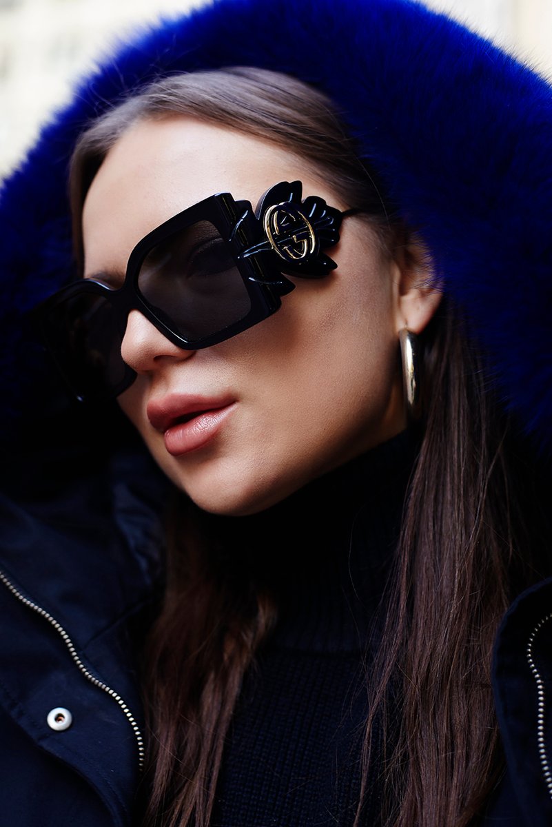 SolsticeShades's tweet photo. Hey Cyber Monday! Look out for some serious deals online and in our stores! Shop Now: https://t.co/lS5idF8Sxe https://t.co/fkRUFHukPh