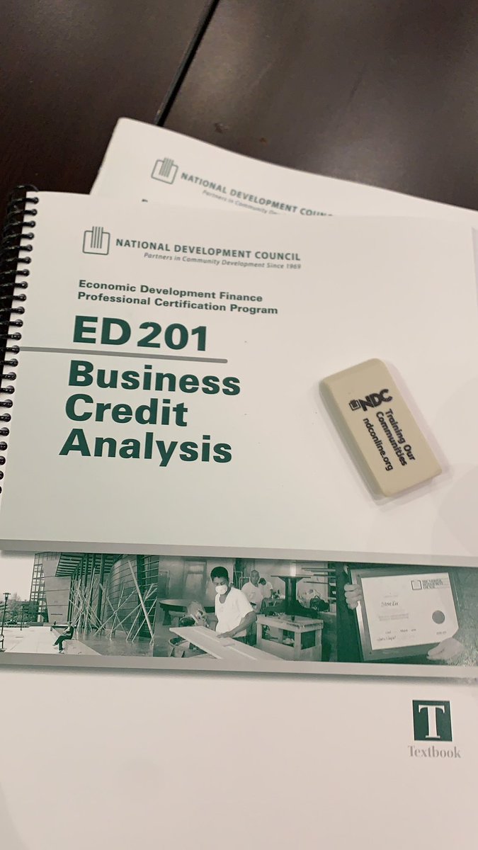 CleDevAdvisors's tweet photo. @CleDevAdvisors &amp;@GCPartnership sponsored @NatlDevCouncil Econ Dev Finance Profession training in CLE. Course 2 of 4 starts today. Glad so many of our friends and partners are participating #ForwardCLE https://t.co/EQw2YmSs91