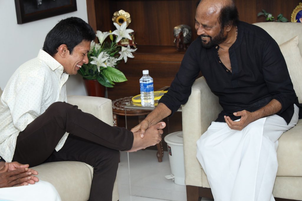 mayontweets's tweet photo. Any description needed for this pic ? https://t.co/Pzpym2vgUW