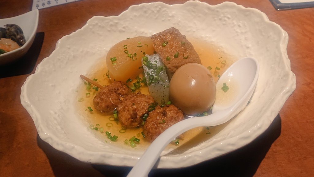 らーめんまん 名古屋飯を堪能しようと思ったらおでんは関東炊き 味噌カツは鶏 手羽先はやはり 山ちゃん より 風来坊 に限る 手羽先餃子ウマ なごやめし 風来坊 手羽先 味噌カツ おでん