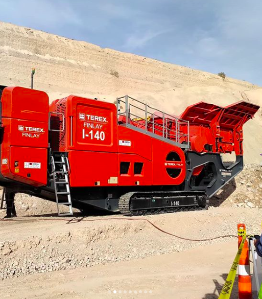 CRUSHCOequip's tweet photo. What a day! @terex_finlay’s team &amp; machines put on an incredible show of tech &amp; durability in Las Vegas! Proud as ever to represent this great brand in #Ontario &amp; put these machines to work! 

Want to learn more? Call 1-855-448-3722 #CRUSHCOcrushers 

https://t.co/k6Hj5LDl6Z https://t.co/3672bIkqwY
