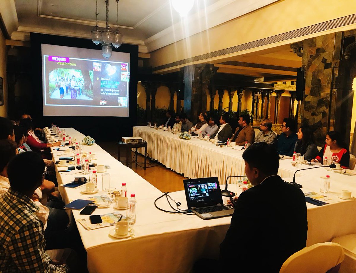 indiaoutbound's tweet photo. @TAT_NewDelhi organised '#AmazingThailand Product Presentation & #Networking with Stakeholders' session in #Kolkata today.
#AmazingThailand #Networkingsession #newdestinations #TATNewDelhi #Indiantravellers #ThailandTourism #FITNow #Thailand60 #IndiaOutbound #IndiaOutboundmag https://t.co/s0zHyiMwmk