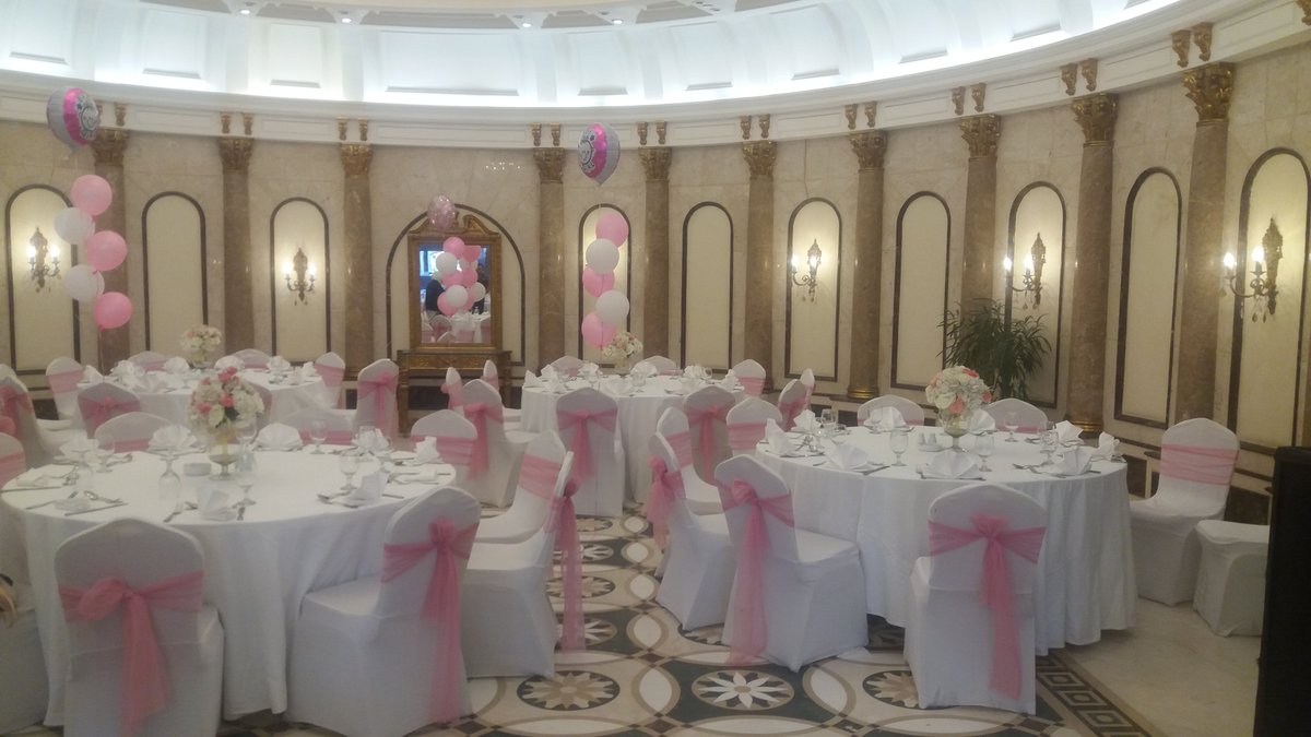 Helnan_landmark's tweet photo. Celebrate your Special Day with Family &amp; Friends At Helnan Landmark Hotel we have a lot of varieties Just For you ;)
For More info &amp; Reservations kindly call 01220011661- 01220011663
#celebration #babyshower #birthday #celebrate #decoration #babyboy #babygirl #helnanlandmark https://t.co/H2JVjdlzHP