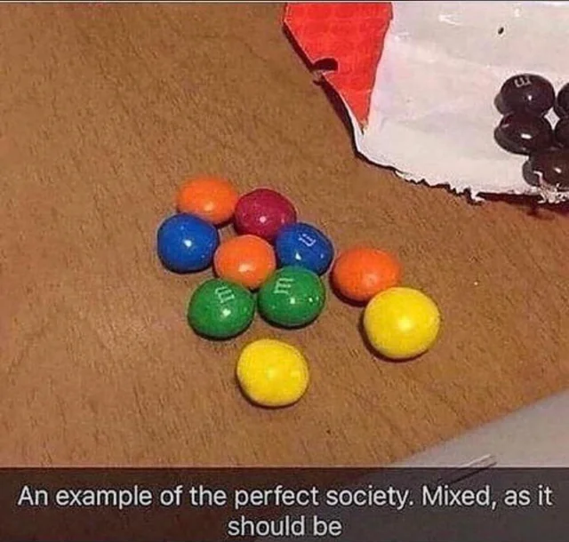 ItMeIRL2's tweet photo. me_irl https://t.co/CHiZ0v80sZ https://t.co/vynKdgPNpi
