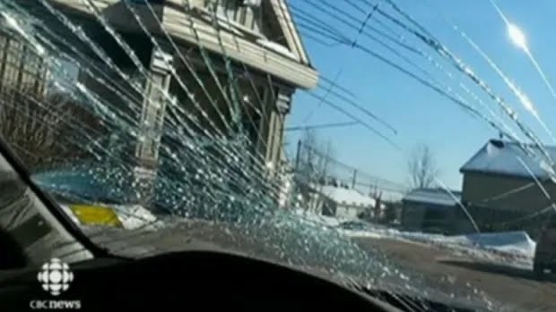 SWOXfire's tweet image. SWOX Fire wants to remind everyone to be careful as you travel the highways after the recent ice storm. Transport trailers are approx 50 ft long and will have a great deal of ice on the roof that can fly off and crash onto following vehicles. Clean off your vehicle  STAY SAFE!