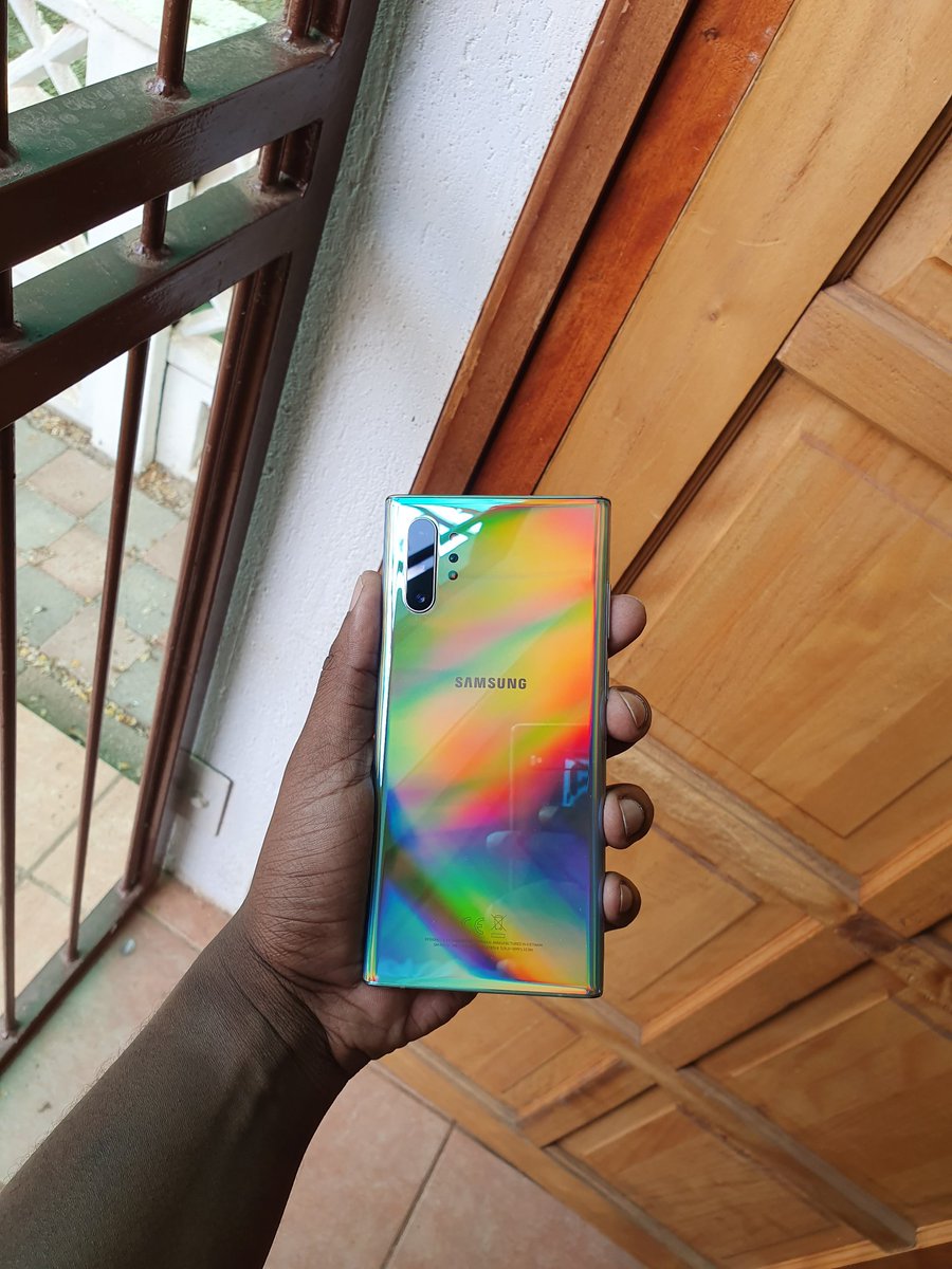ckitinya's tweet photo. The power at my fingertips 🔥🔥🔥. Dear Santa (@SamsungMobileSA @SamsungSA ) a galaxy watch or galaxy bud to go with? 🙏🏾 #samsung #GalaxyNote10Plus https://t.co/rVDMyubtti
