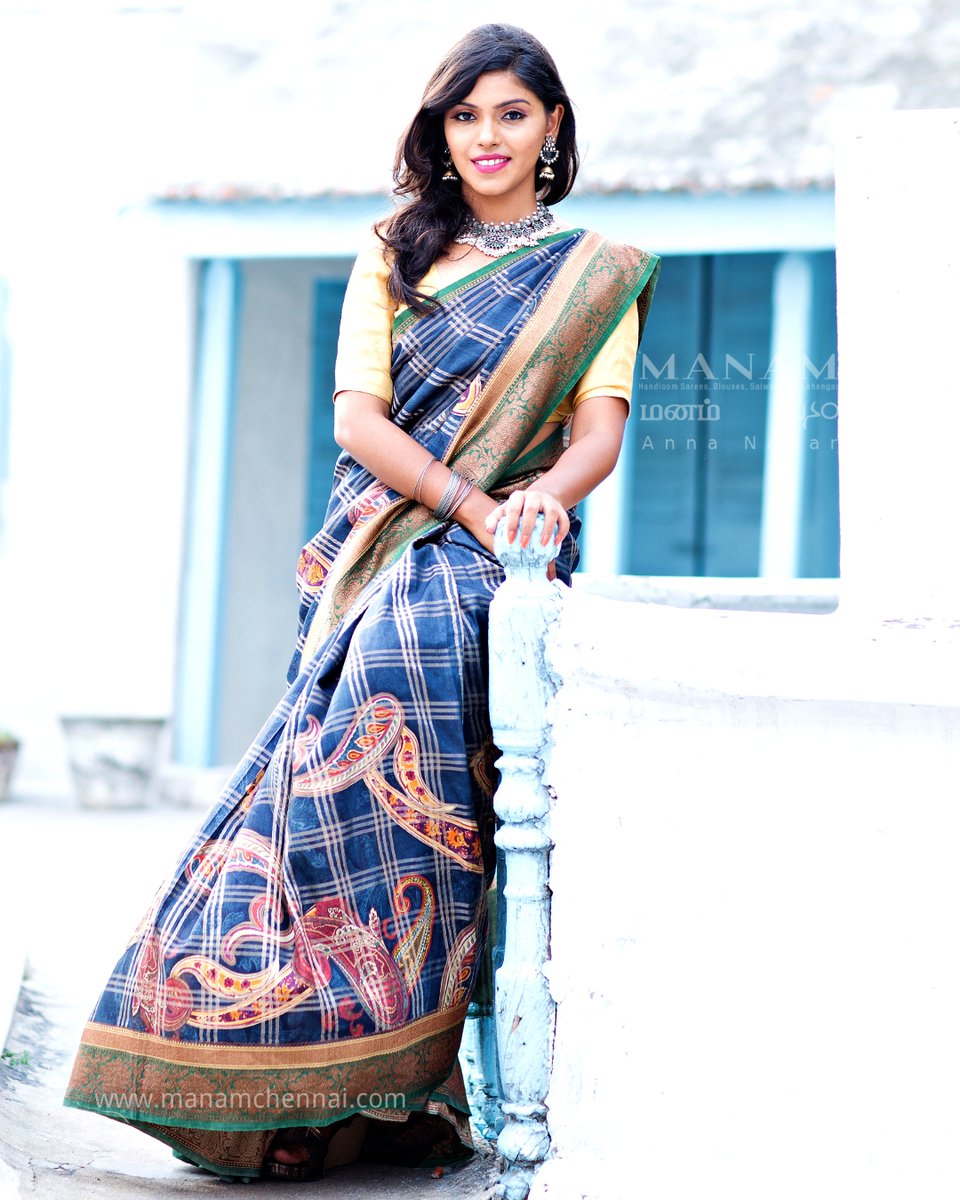 ManamHandlooms's tweet photo. Get dazzling designer sarees from the best of our collections. Visit #ManamChennai Anna Nagar

Featured Here: Banaras Tussar

#BanarasTussar #Banarassaree #Tussarsaree #DesignerSarees #Handloom #sareelove #fashion #indianwedding #ethnicwear #indianwear #handmade #couture https://t.co/DAaHSiZji4