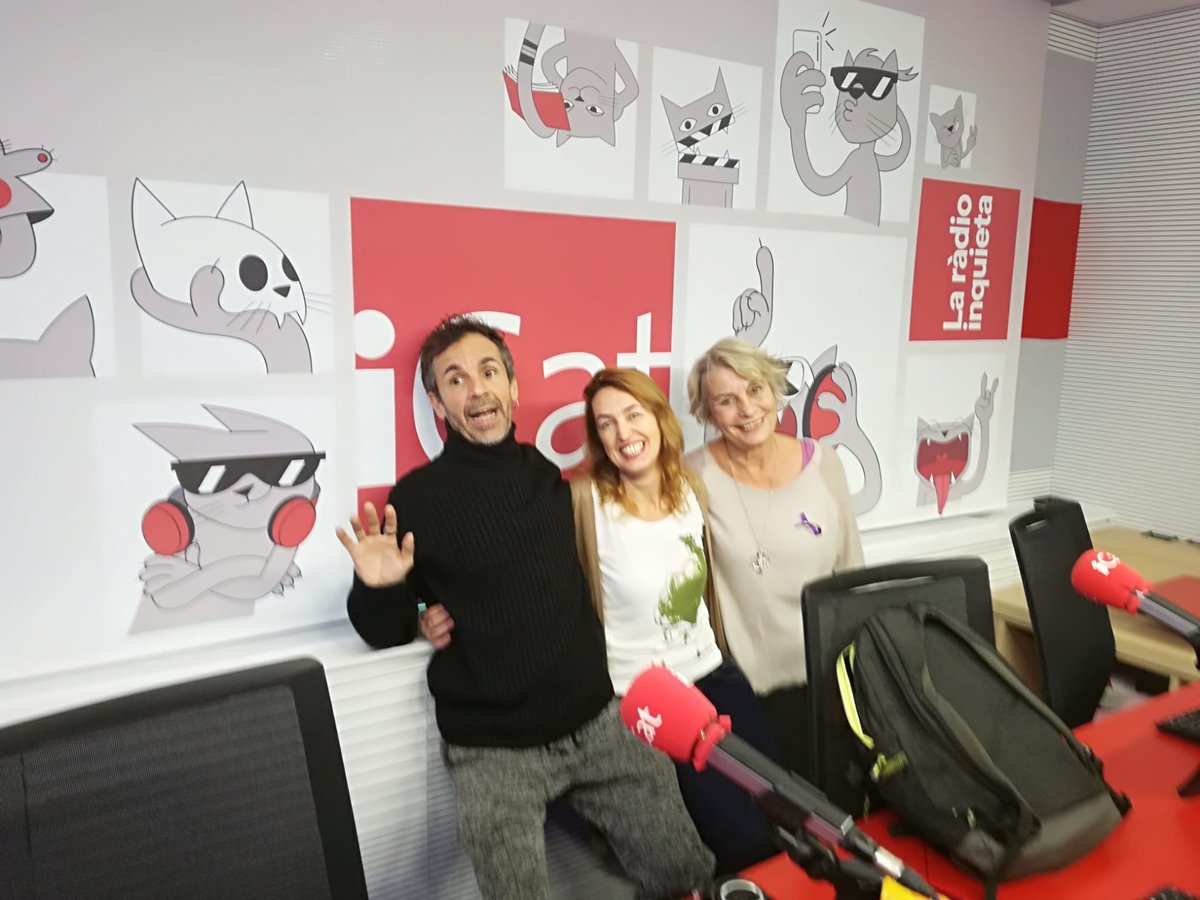 ProjecteVaca's tweet photo. 📻 Avui a les 22h serem a @EntreCaixesiCat a @iCatfm parlant de #NovembreVaca. 

Ens escoltareu, oi? https://t.co/a7m4Nzxuw3