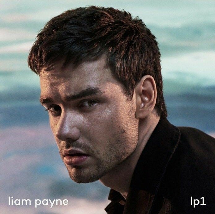 LPtourBRA's tweet photo. DIA 6 DE DEZEMBRO! 
Lançamento do tão esperado #LP1
Animados? 
Qual música vocês querem mais ouvir? https://t.co/H1cYRZfYxo