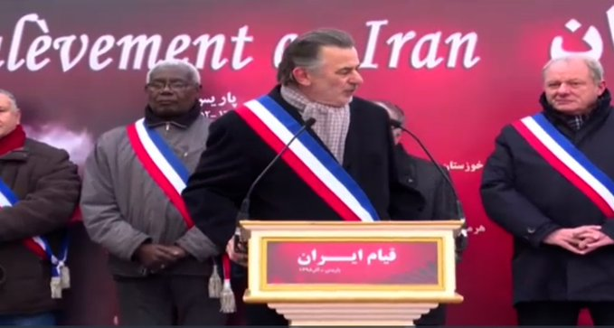 iran_policy's tweet photo. Mayor Legaret @Mairiedu1: "The masks have fallen, no to #Rouhani, he is not a moderate.We can not negotiate with a barbaric regime ... Those who have committed crimes against humanity must be brought to justice #IranProtests #FreeAllProtesters #StopIranBloodshed https://t.co/Pb7oI3GZEh