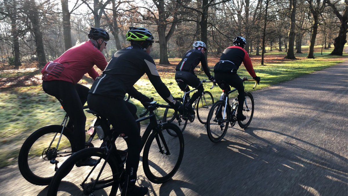 Beanst's tweet photo. 140km ✅ Day 2 of the @HotChillee #hotchillee1000 with the @TorelliKew #kewcoffeerun Great morning for a spin out to Windsor Great Park #ridewithmates https://t.co/8BxpaOT3EB